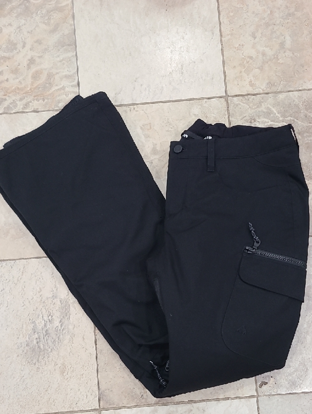 Burton Black Women's Cargo Snow Pants - Picture 12 of 16